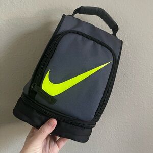 Nike gray black lunch bag lunchbox